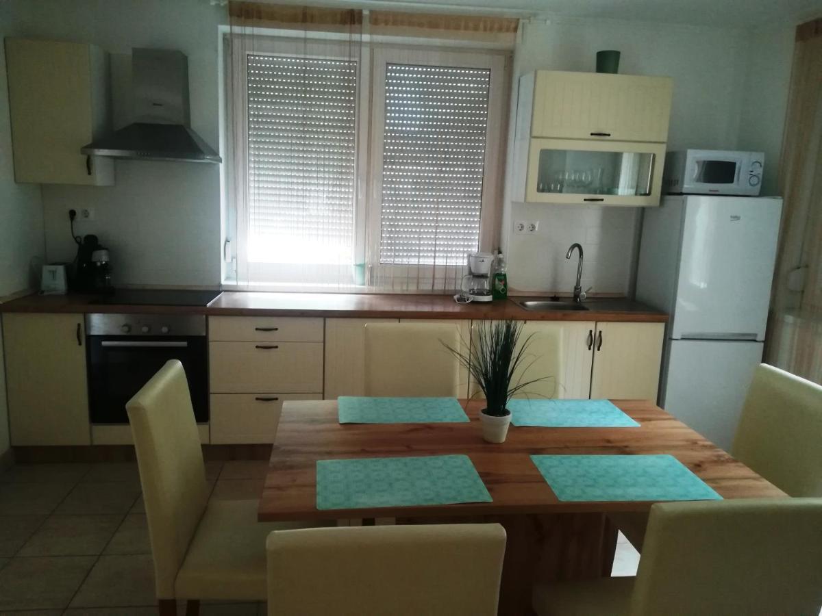Balatinus Apartmanhaz ชิโอฟก ภายนอก รูปภาพ
